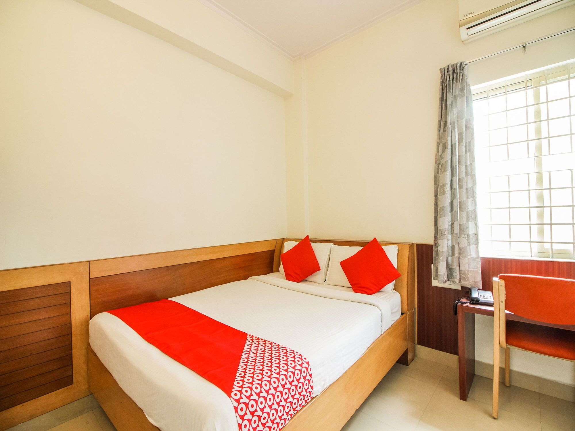 Hotel White Parrot マイソール エクステリア 写真